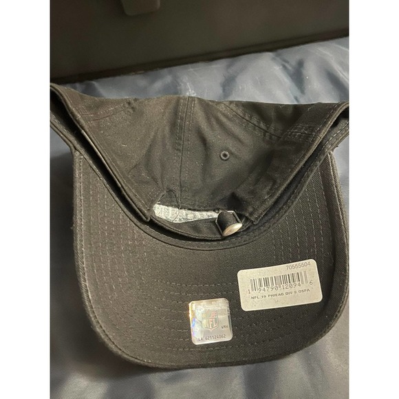 Philadelphia Eagles New Era 2019 NFC East Division Champions9TWENTY Adjustable H - Picture 3 of 5